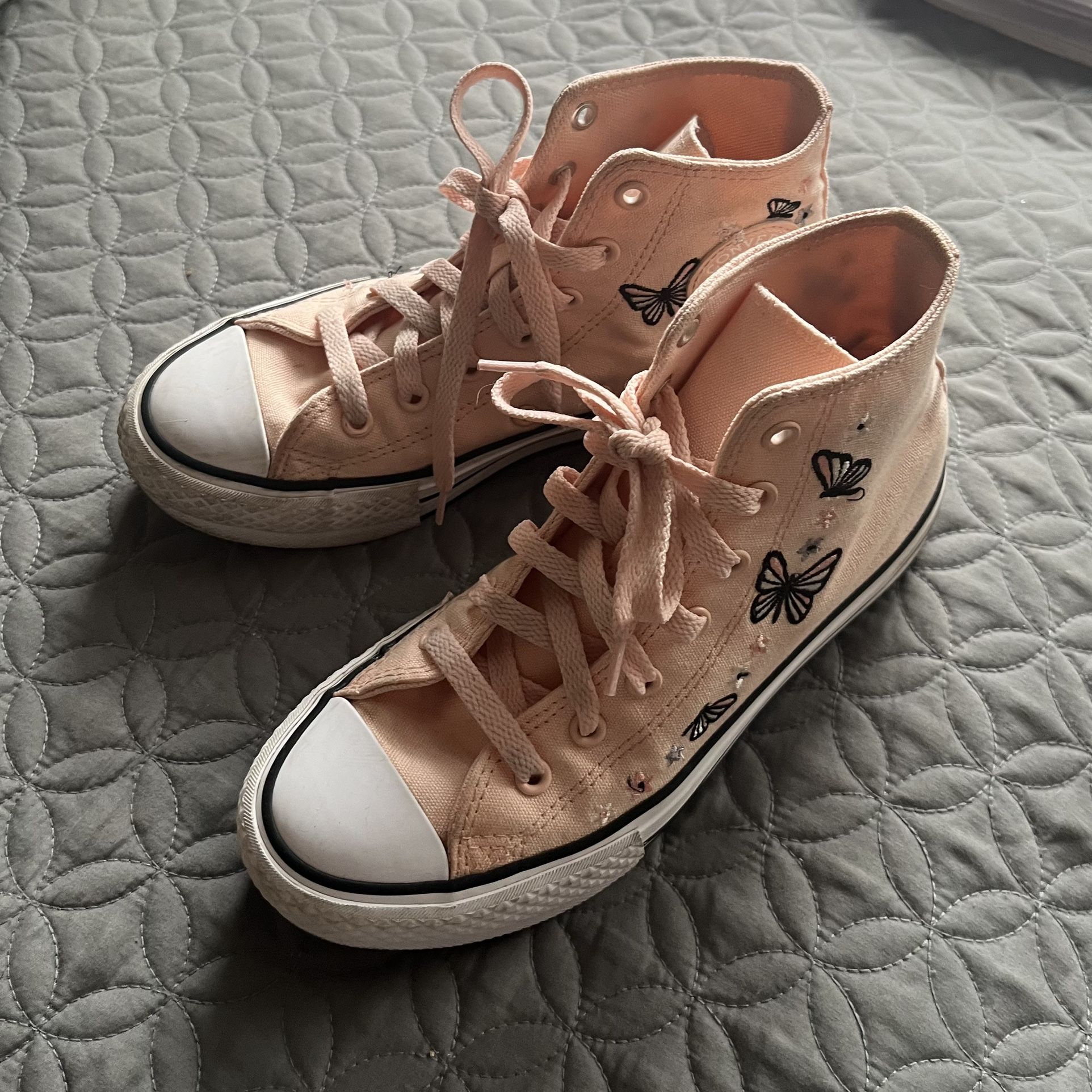 Converse All Star Girls Size 3 Pink Butterflies