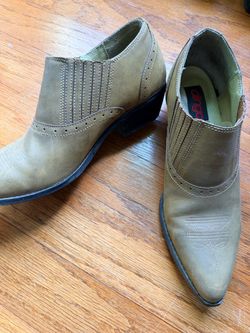 Vintage Dingo Tan Western Ankle Boots