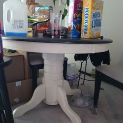 Kitchen Table 