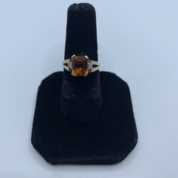 14k Gold Citrine & Diamond Ring