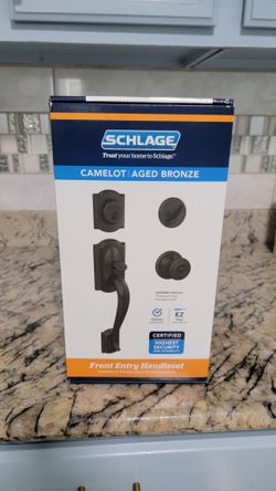 Handlesets
Shop Schlage
Camelot Aged Bronze Single Cylinder Door Handleset with Georgian Knob