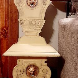 Lions Head Chair/plant Stand