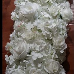 Garland White Flowers Runner 220cm 