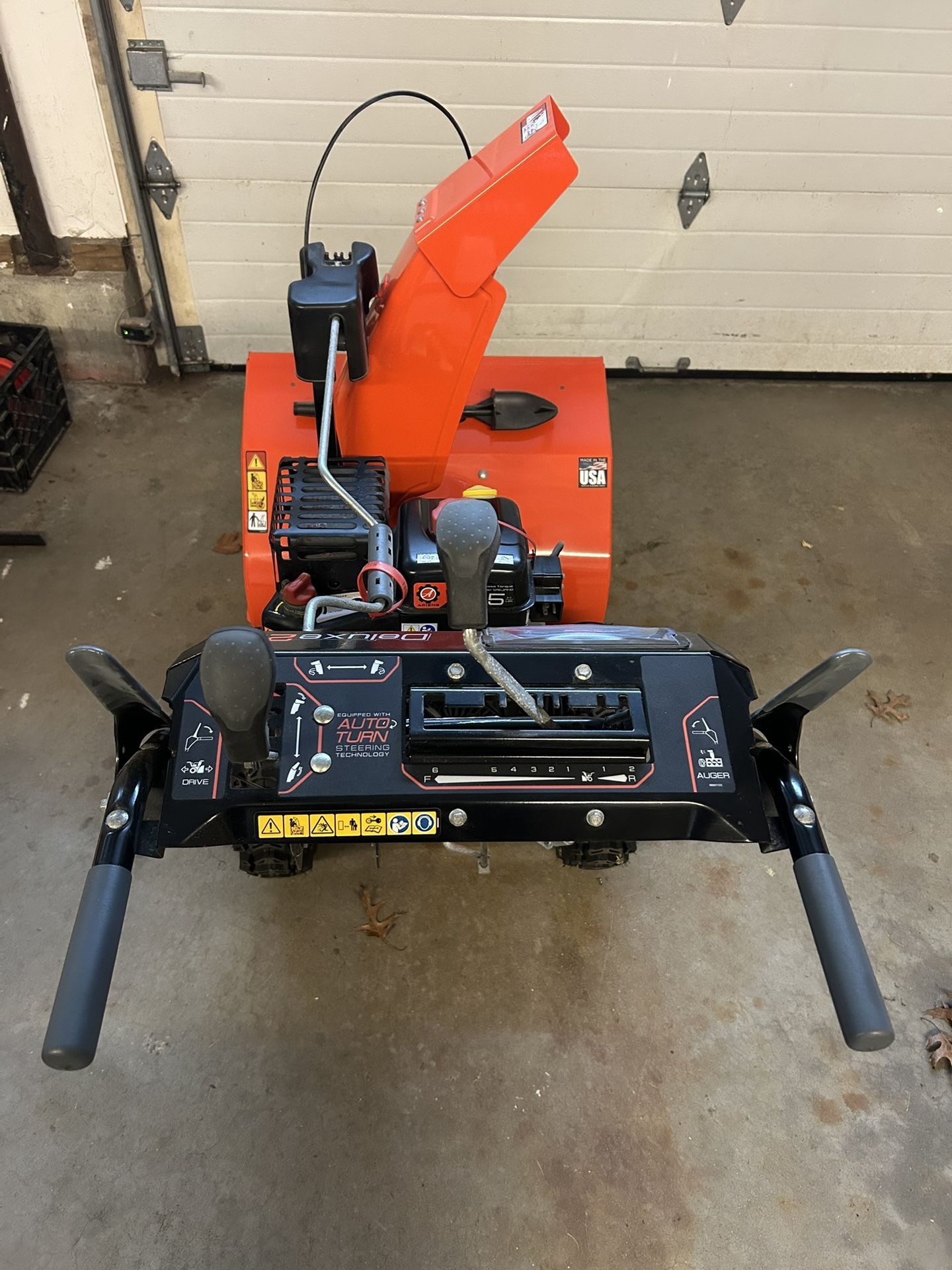 Ariens Deluxe 28” Snowblower