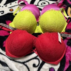 Victoria’s Secret Bars, Brand New 