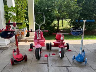 Trikes and scooters with helmets