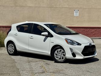 2016 Toyota Prius c