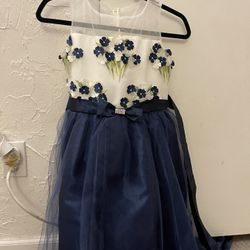 Girl Dress Size 8 