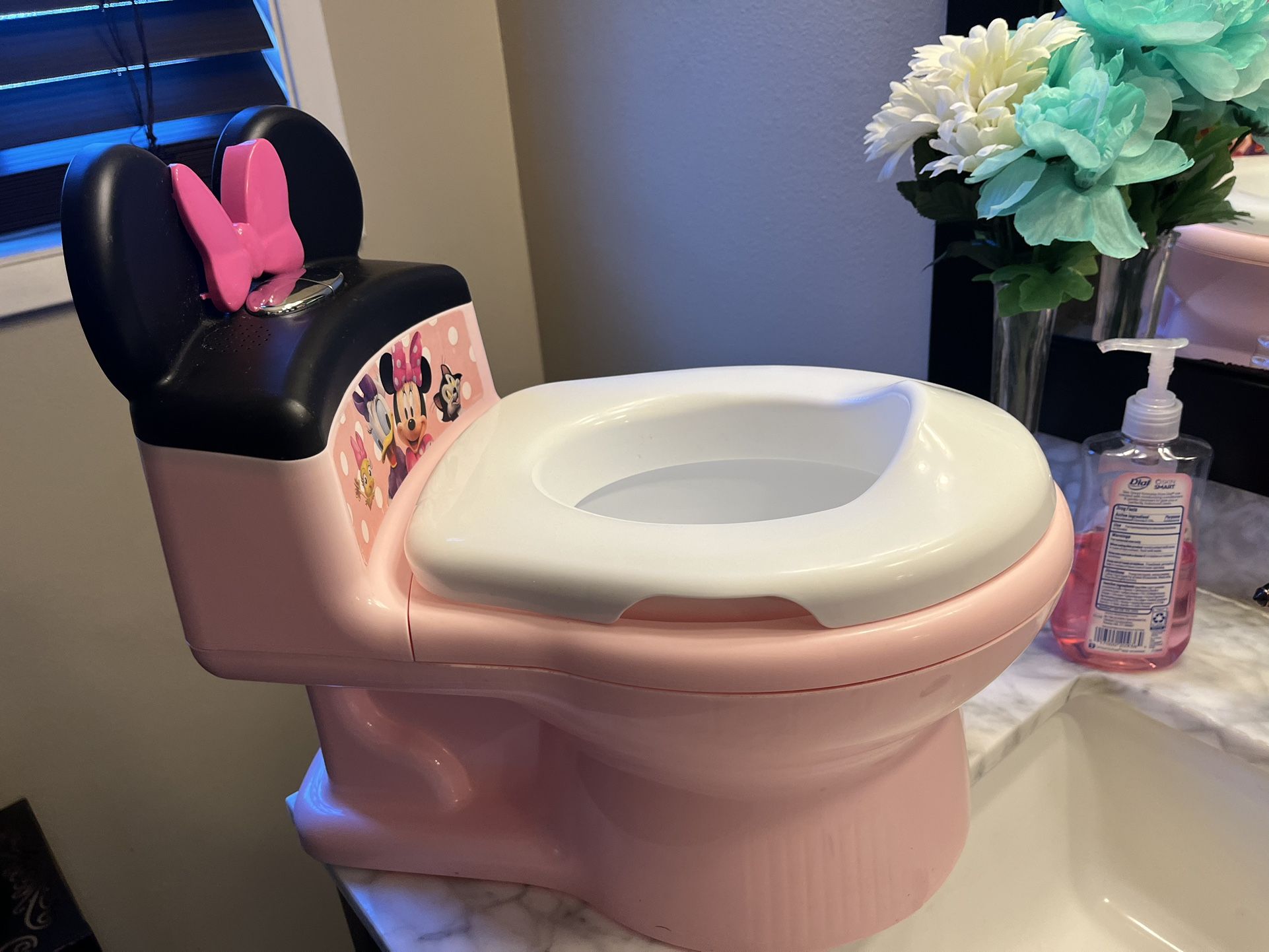 Minnie Mouse Potty Chair