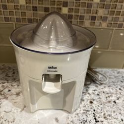 Braun Citrus Juicer – Citromatic Model 4-979 (Classic & Reliable)