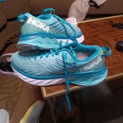 Hoka Sneakers 