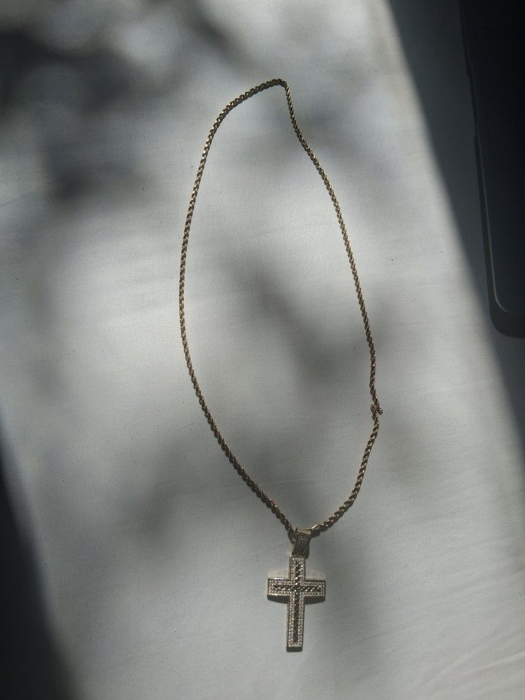 Rope Chain 14k With 14k Cross Pendant NEED GONE!