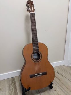 Cordoba C3M Classical Guitar Solid Cedar Top New Strings