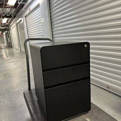 NEW Filing Cabinet With Key