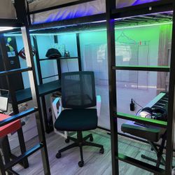 $250 Loft beds Metal Frame 