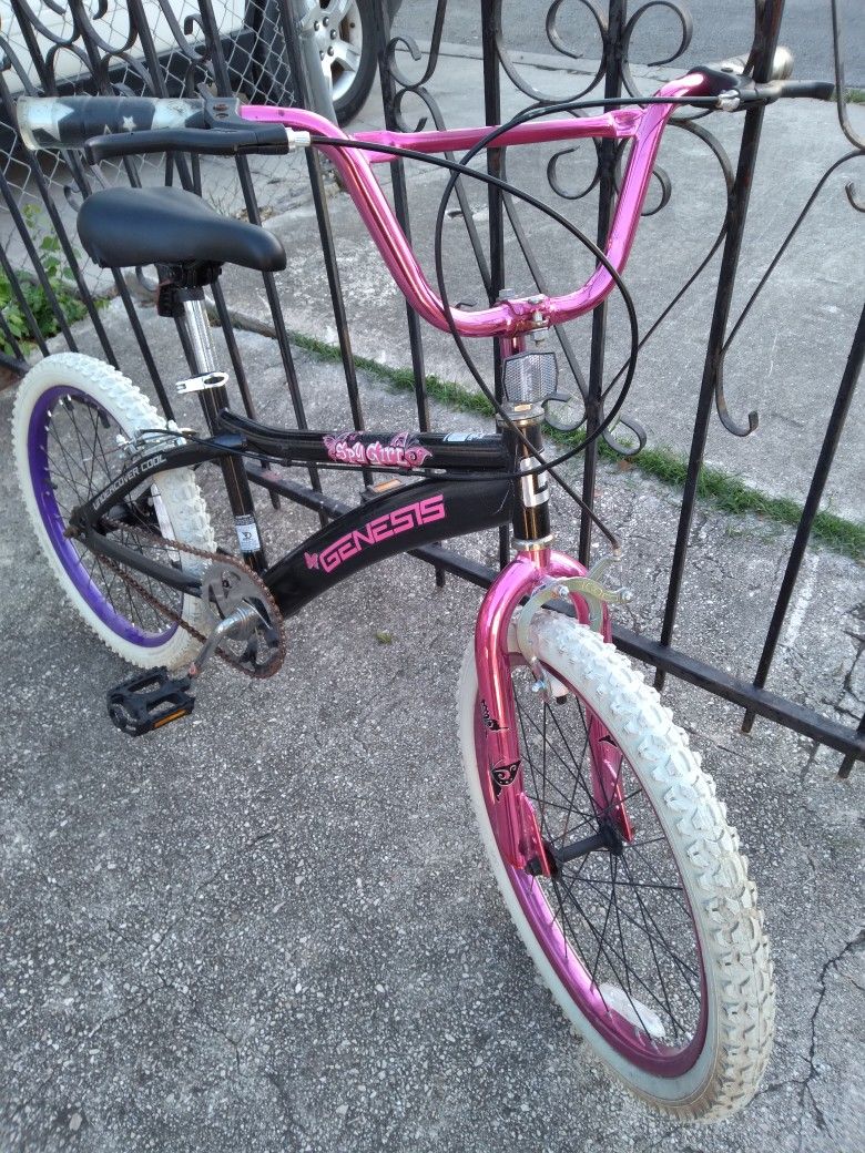 KID'S BIKE, 20 " GENESIS GIRLS SPY GIRL BIKE