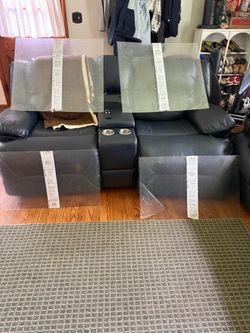 NOS 4 Pieces of Lucite ES Shatter Resistant Acryic Glass Replacement 2 Sheets 20”x32” & 2 Sheets 28”x32” OBO