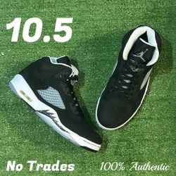 Size 10.5 Air Jordan 5 Retro “Moonlight 2021” 🎬