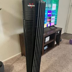 Vornado 184 Whole Room Air Circulator Tower Fan for Sale in Tucson, AZ -  OfferUp