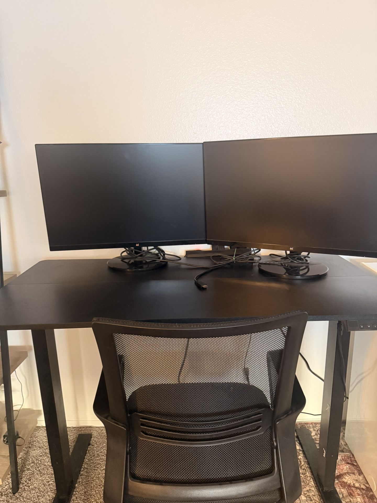 stand up desk and chair