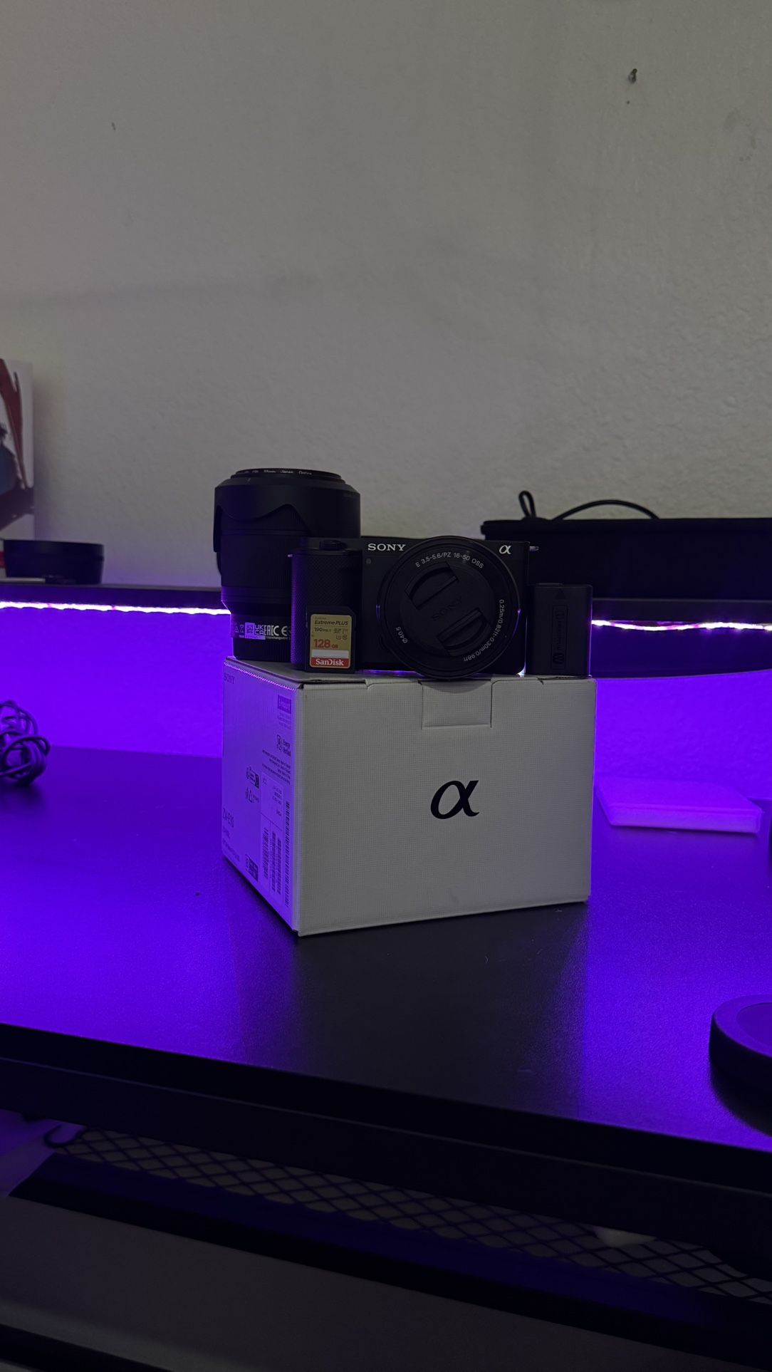 Sony ZVE10