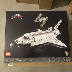 LEGO NASA Space Shuttle Discovery | #10283