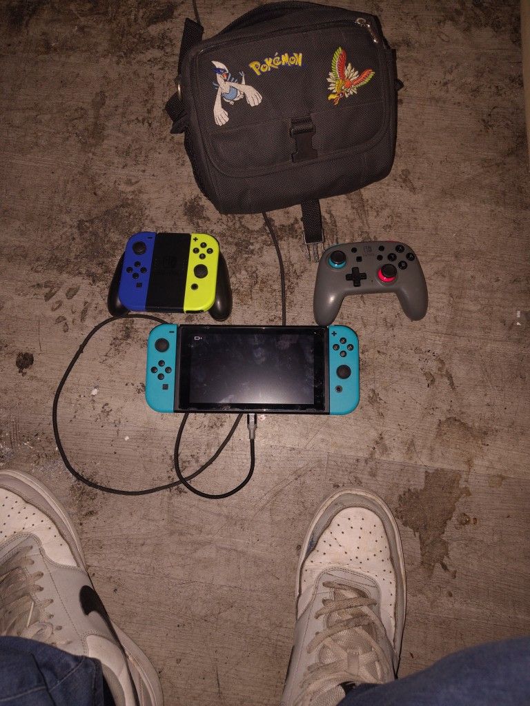 Nintendo Switch ,Game, Controller S ,case