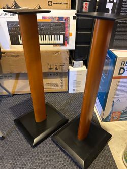 Sanus Speaker Stands (pair)