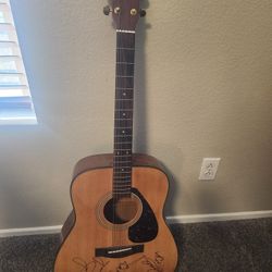 yamaha f335 acoustic guitar