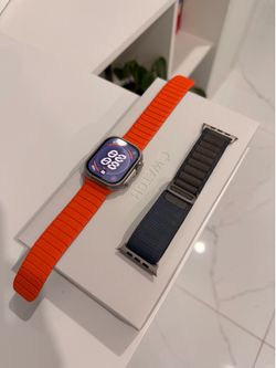 Apple Watch Ultra 2 *LIKE NEW*