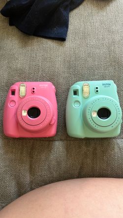 Instax mini 9 Polaroid camera