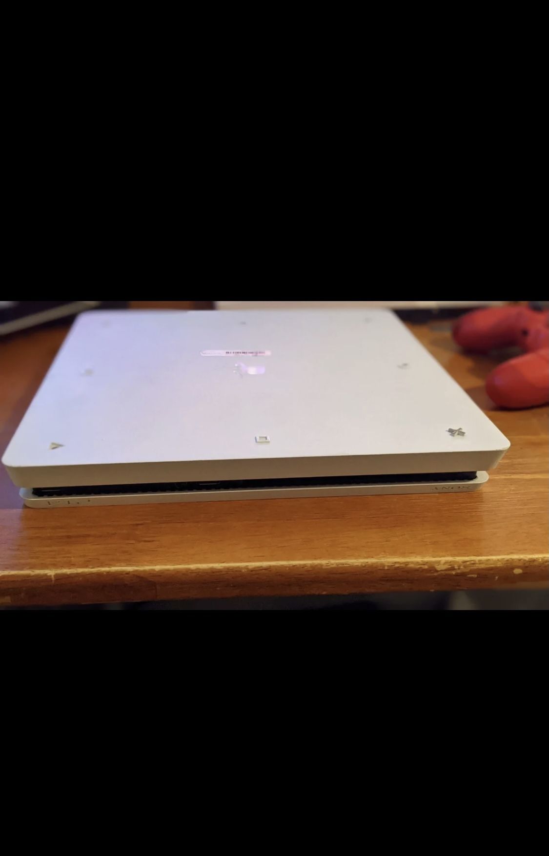 White ps4