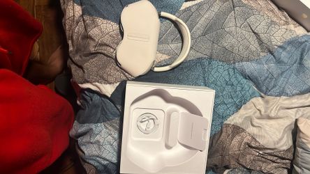 Silver- AirPod Max