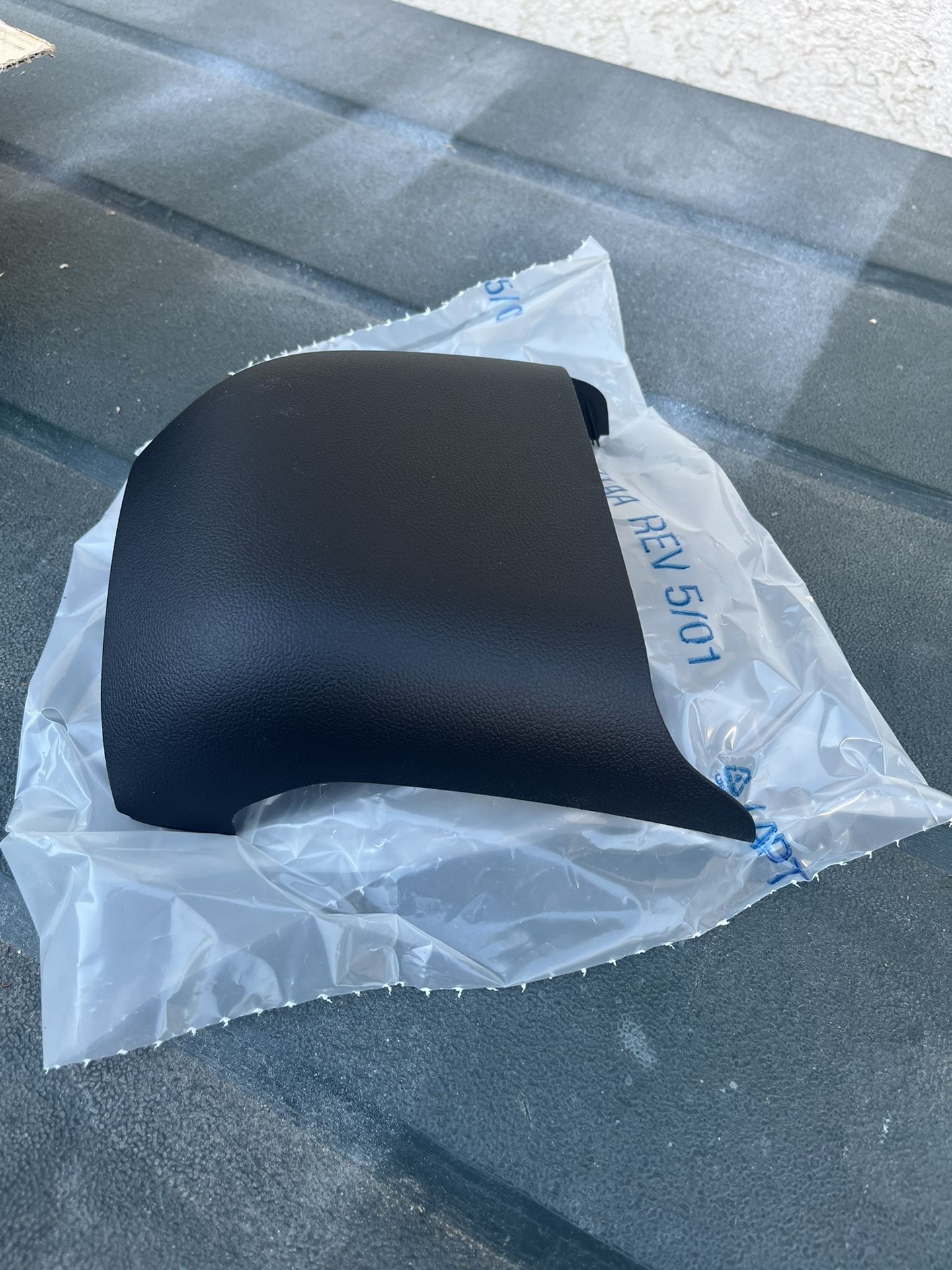 2015-23 Mustang Console End Cap
