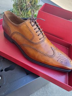 Magnanni dress shoes cognac size 9 wing tip