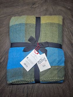 Woolrich Oversized Plaid Throw Blanket Blue Green Machine Washable