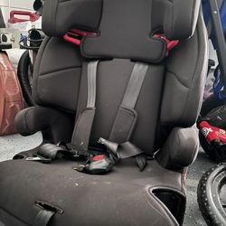 3-in-1 Harness Booster Seat