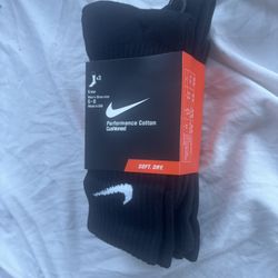 3 Pack Black Nike Crew Socks Brand New