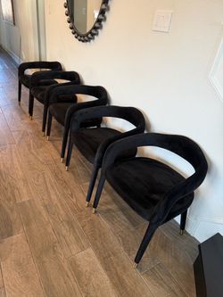 Lucia Performance Velvet Dining Chairs (5)