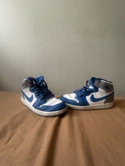 Nike jordan 1mid