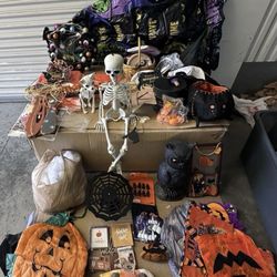 Huge Vtg Halloween Decor Lot-Treat Bags/Figures/Pumpkins/minis/Folk Rare