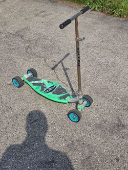 Fuzion four wheel scooter metal frame