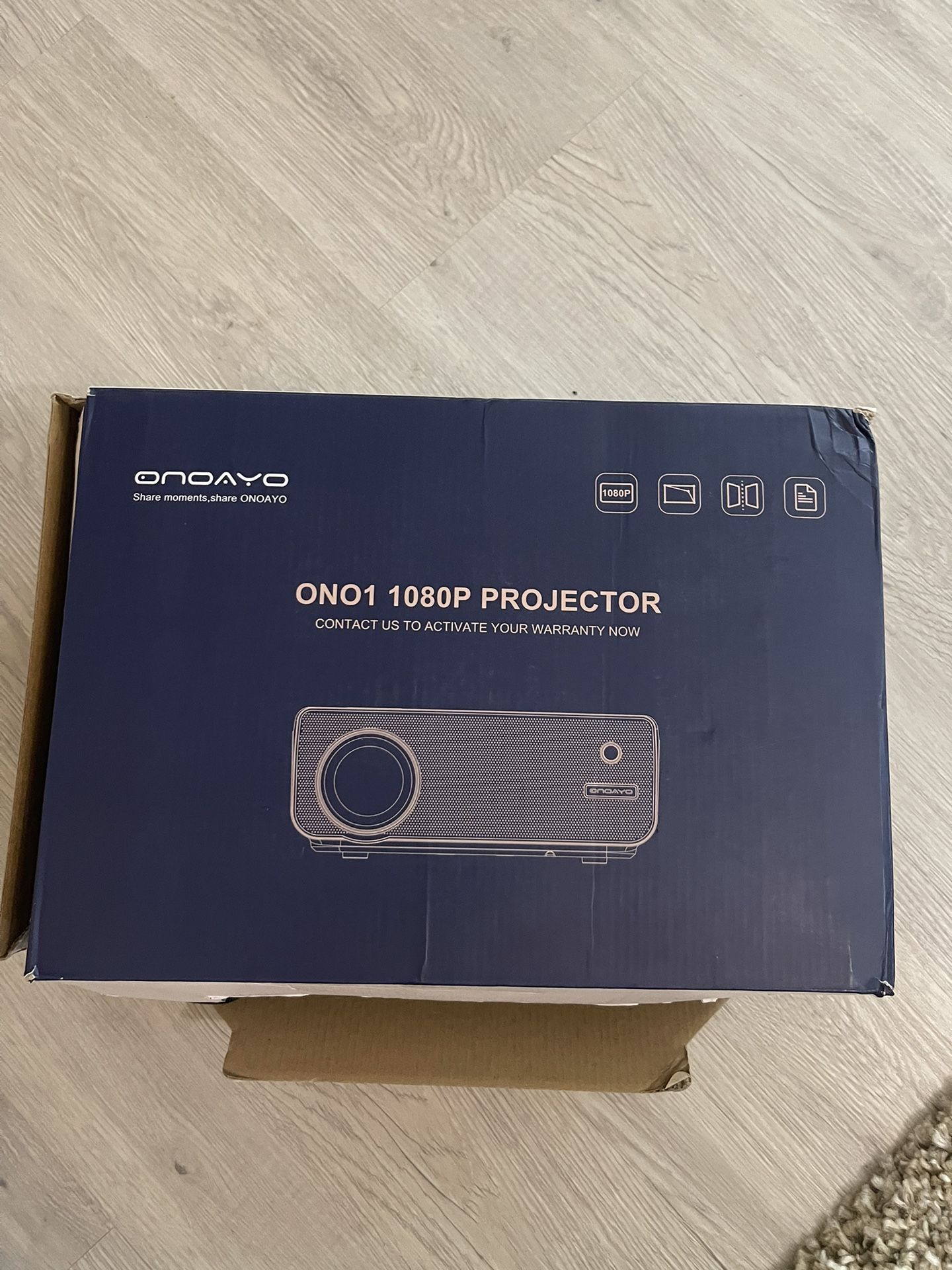 ONOAYO Native 1080P ONO1 Projector 5G WiFi and 5.1 Bluetooth Projector & ONOAYO Native 1080P AYO1 Projector 5G WiFi and 5.1 Bluetooth Projector