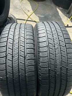 2 llantas 235/50/18