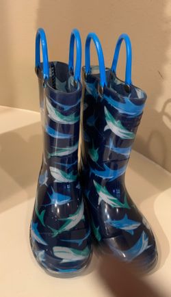 Boys rain boots light up size 9