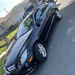 2010 Mercedes-Benz E-Class