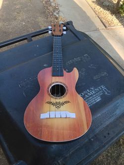 !! Child's Toy  Guitar Plastic