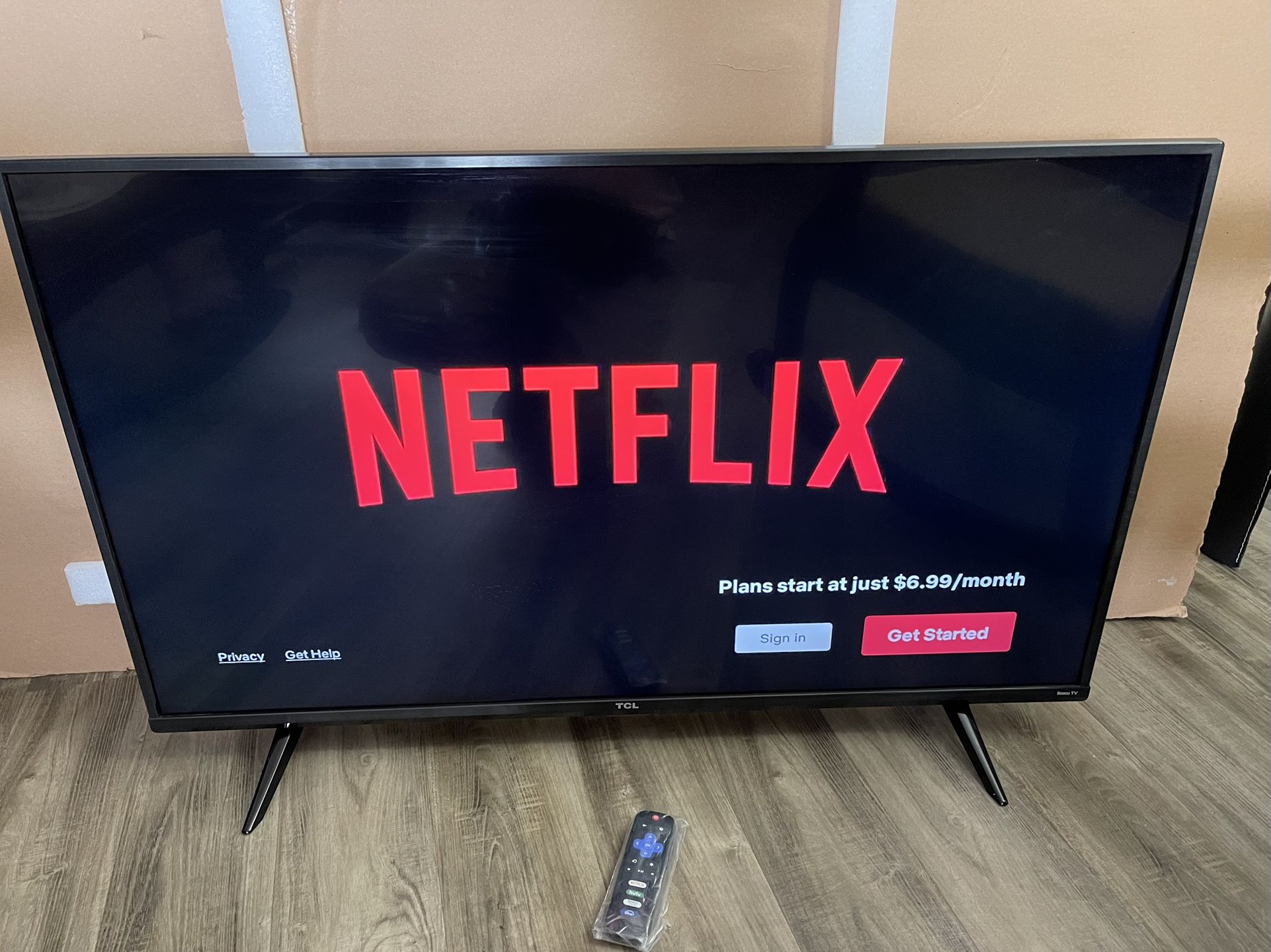 TCL 43” Roku Smart TV 4K UHD HDR With New Remote Control $100 Firm On Price