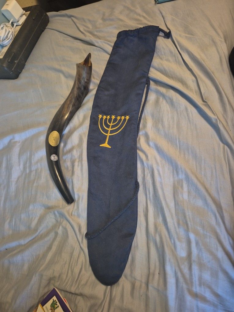 Yemenite Shofar Horn 20-22 Inch