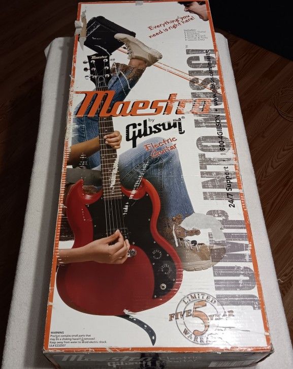 Maestro By Gibson SG Electric Guitar 2007 starter kit